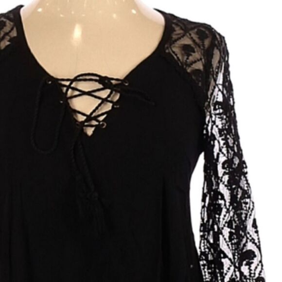 URBAN OUTFITTERS (ECOTE) LONG SLEEVE, SHEER LACE, SHORT DRESS, TIE LACE UP NECK - Picture 5 of 9